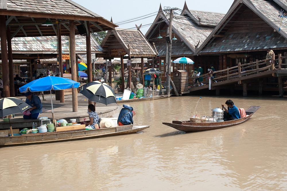 Floating Market